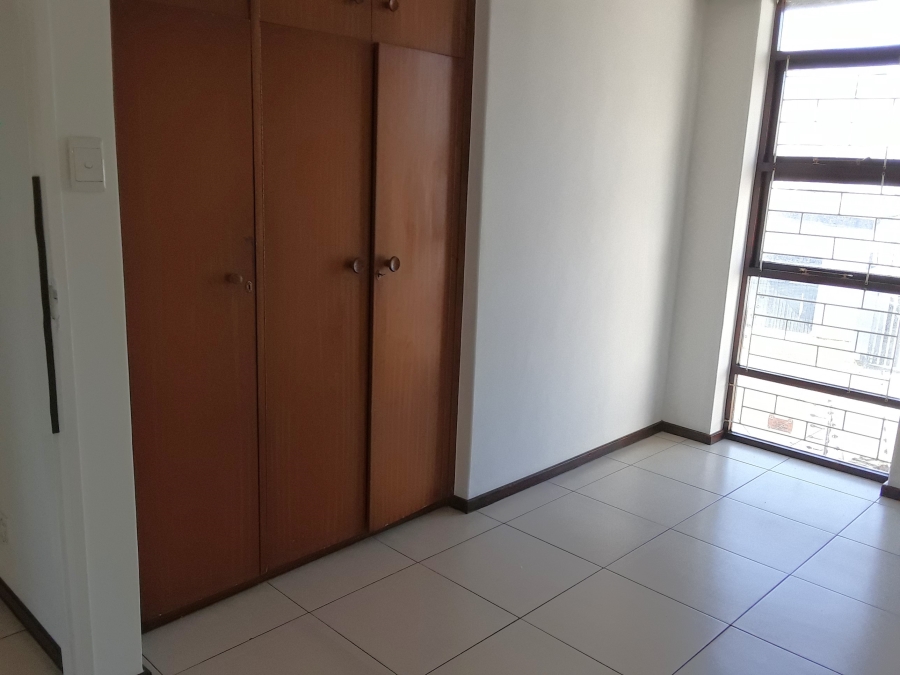 To Let 3 Bedroom Property for Rent in Strand South Western Cape